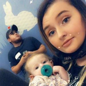 Meet your Posher, Cassie